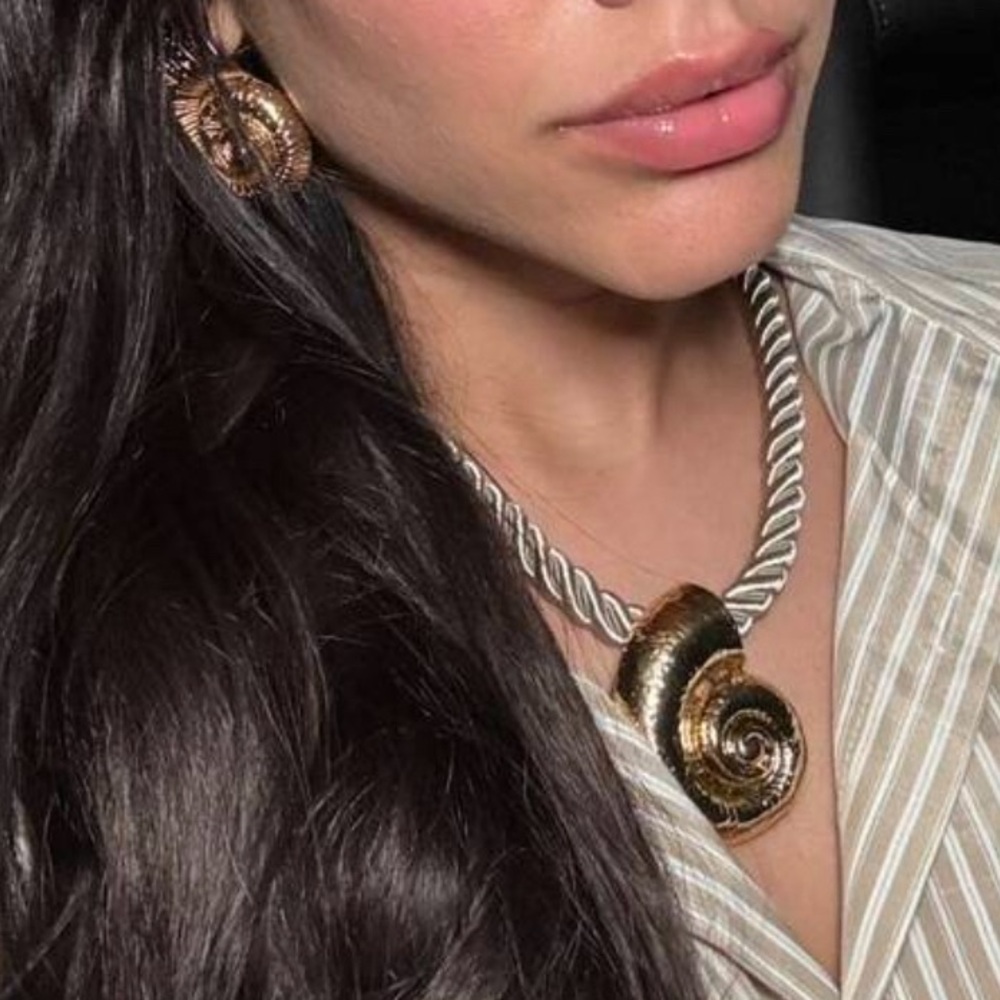 ZARA Sea Snail Shell Necklace-Earrings Set